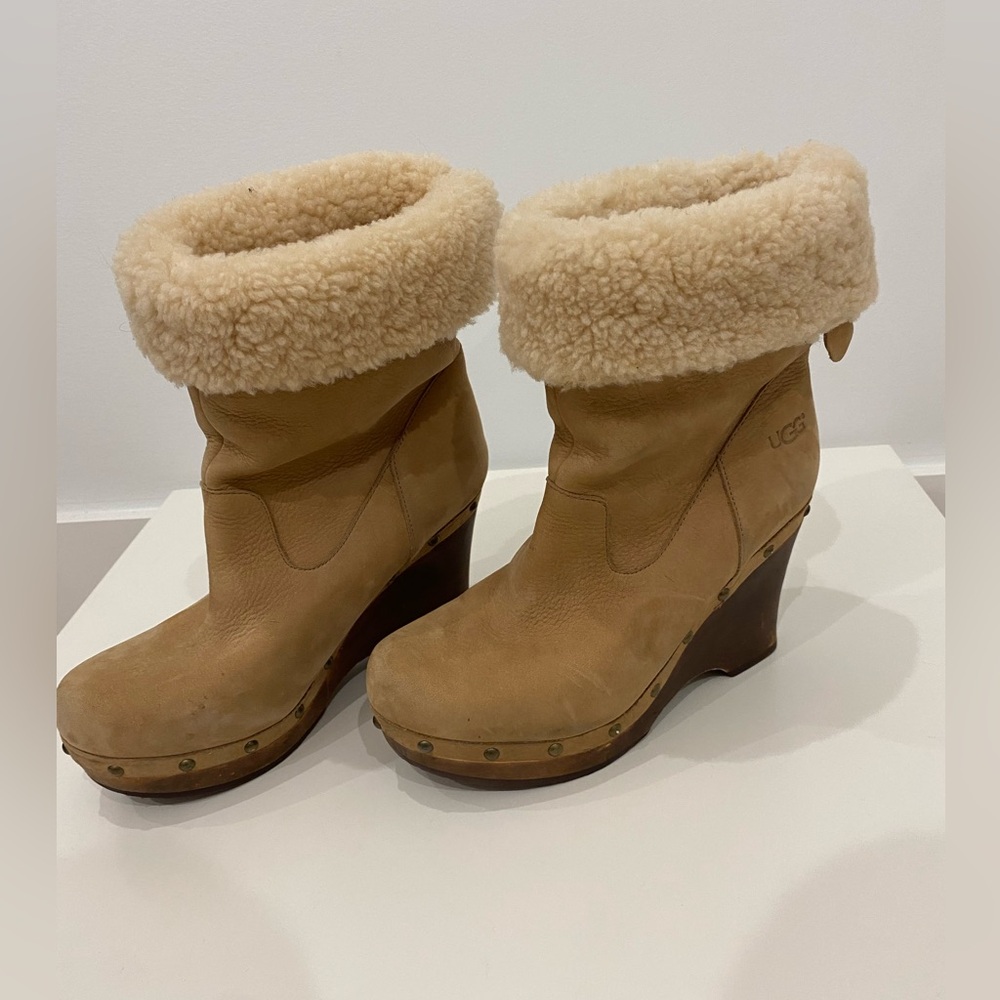 UGG heeled leather boots US size 8 (39)